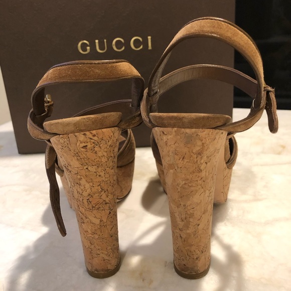 GUCCI SOFT SUEDE ACERO PLATFORM - Picture 7 of 7
